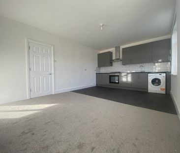 2 Bed Flat, Ealing, W5 - Photo 1