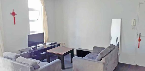 Two Level Apartment in the Heart of the City - Photo 2