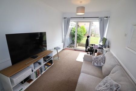 HUTTON - BRENTWOOD, Property for rent - Photo 3