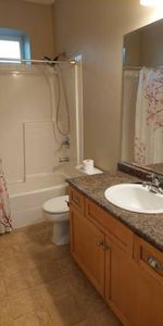 2 bedroom basement suite - East Abbotsford - Photo 4