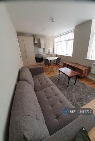 1 bedroom flat to rent - Photo 2