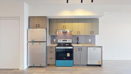 For Lease - 4878 Powers Common Unit# D1006, Burlington, Ontario - Photo 4