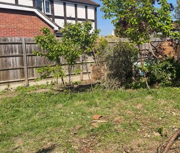 2 bedroom maisonette to rent - Photo 6