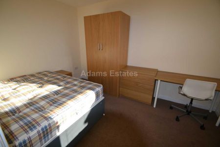 5 bedroom terraced house to rent - Photo 5