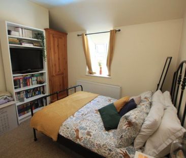 2 bedroom barn conversion to rent - Photo 3