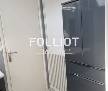 A LOUER - VIRE à proximité des commerces - BEL APPARTEMENT type T4 - Photo 3