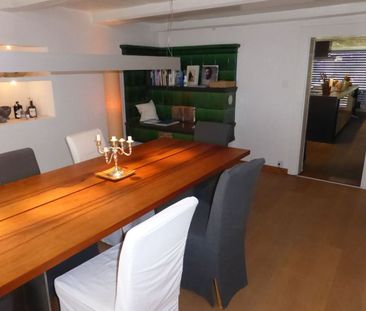 Renovated farmhouse with modern living comfort! - Foto 1