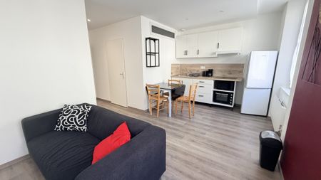 Location Appartement 2 pièces 40m² LE CREUSOT 71200 - Photo 5
