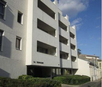 Location Appartement 1 pièce 24m² BORDEAUX 33000 - Photo 4