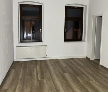 GroÃzÃ¼gige 3-Zimmerwohnung mit WohnkÃ¼che und zwei BÃ¤dern in zen... - Foto 4