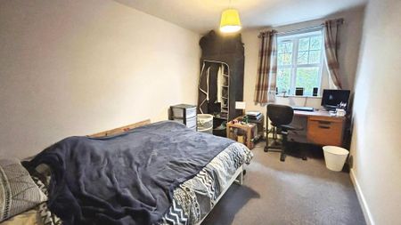 1 bedroom flat to rent - Photo 2
