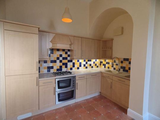 2 bedroom apartment to rent - Photo 1