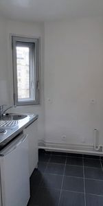 location Appartement F1 DE 27m² À PARIS - Photo 4