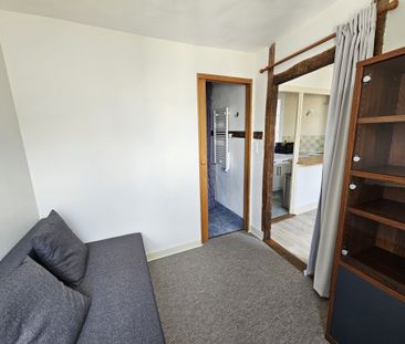 Location Appartement 1 pièce 20m² COMPIEGNE 60200 - Photo 1
