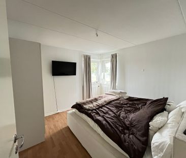 Kungsörsvägen, Arboga - Photo 3
