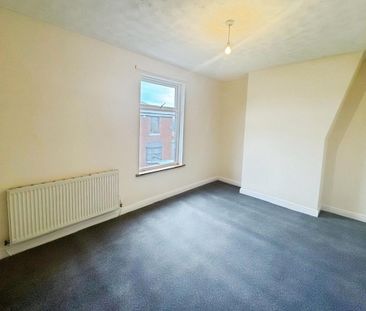 2 bedroom house to rent - Photo 2