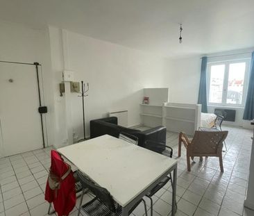Location Appartement 1 pièce 36m² LYON 7ème - Photo 6