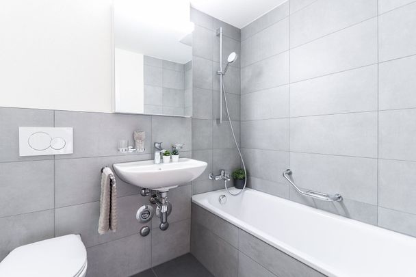 Schöne 2.5 Zimmer-Wohnung am Musical Theater - Photo 1