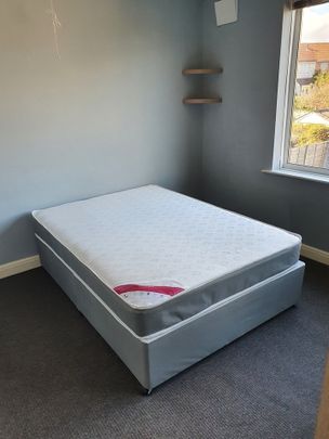 3 Bed Terraced House, Filton Avenue, BS34 - Photo 1