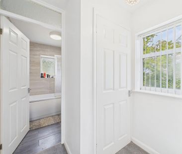 2 bedroom semi-detached house to rent - Photo 2