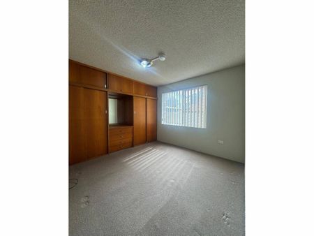 TWO BEDROOM GROUND FLOOR UNIT - Photo 4
