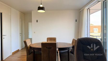 Appartement te huur - Foto 3