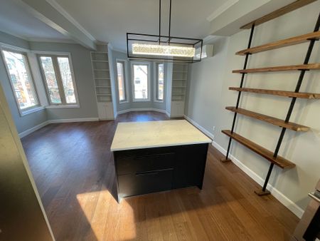 For Lease - 104 Cowan Avenue Unit# 3, Toronto, Ontario - Photo 3