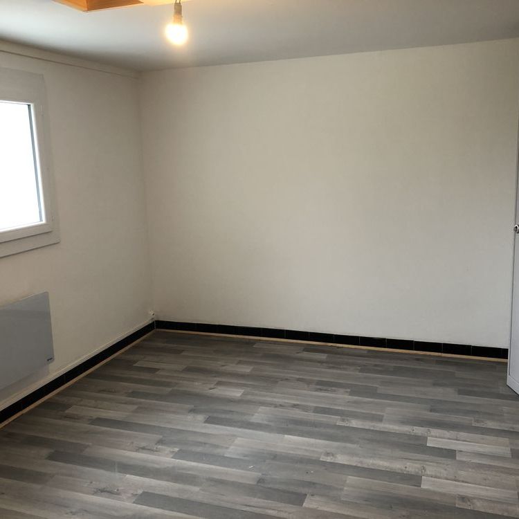 Location Maison 5 pièces 114m² SAUMUR 49400 - Photo 1