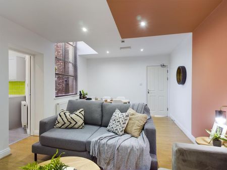 6 bedroom house to rent - Photo 2