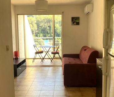 Studio Nice ouest vue mer terrasse - Photo 6