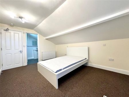 House share to rent - Photo 3