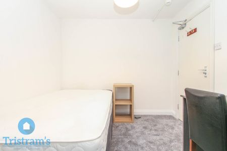 6 bed Semi-Detached House for Rent - Photo 5