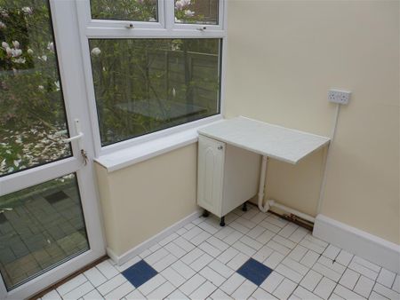 VanguardClose, Birmingham - Photo 3