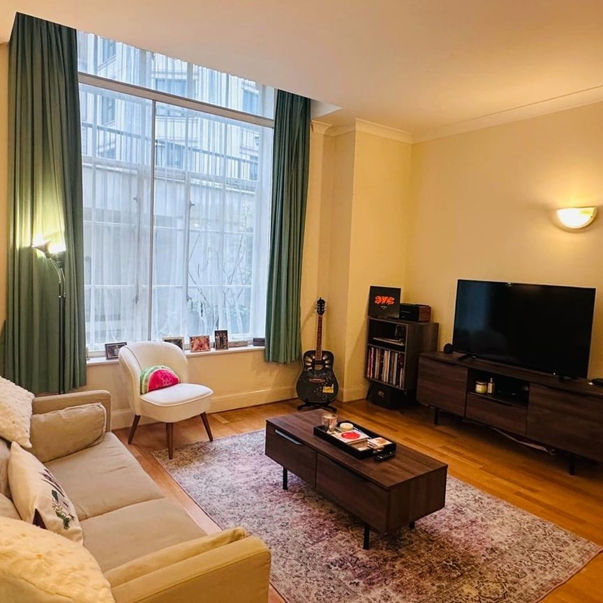 1 Bed Flat, North Block, SE1 - Photo 1