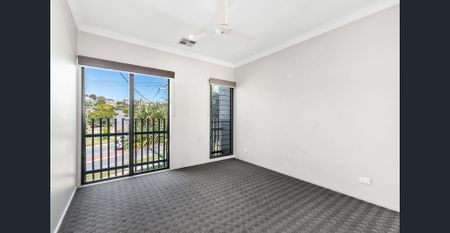 Beautiful Home in a Central Location - Photo 4