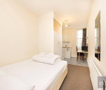 Studio to rent - Photo 3