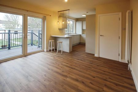 3 bedroom Bungalow To Let Total Size: 645 SQ FT - Photo 2