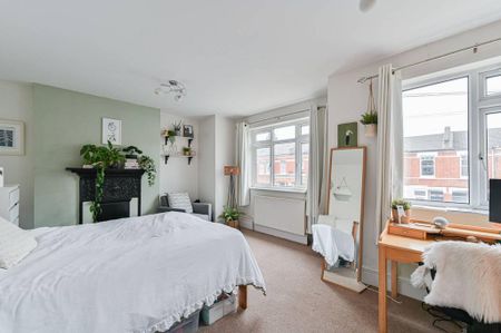 2 bedroom maisonette to rent - Photo 3