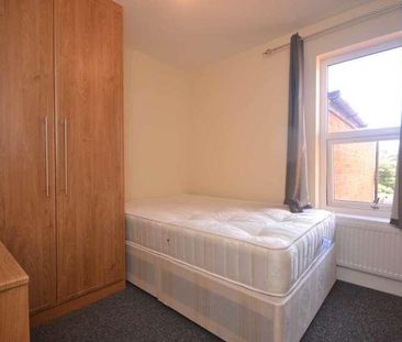 Pitcroft Avenue, University Area, RG6 - Photo 4