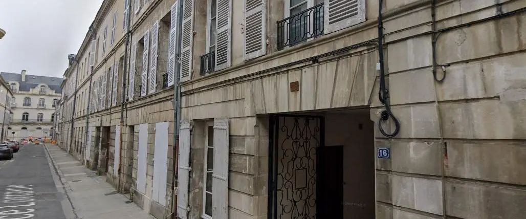 Appartement à louer 1 pièce 27m² - Photo 1