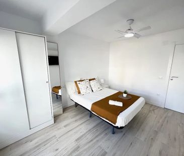 Carrer Poeta Artola, Valencia, Valencian Community 46021 - Photo 1