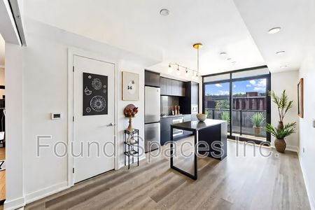 $1,649 / 1 br / 1 ba / 516 sqft 1 Jarvis St - Unit 1102 - Photo 3