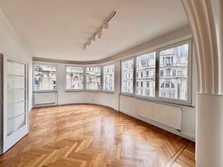 Instapklaar 2-slaapkamerappartement met zijzicht op de Meir ca. 140 m² - Photo 5