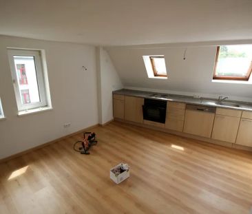 Schöne 2 Zimmer-Wohnung auf 2 Ebenen in der Paulsstadt zu mieten! - Photo 3