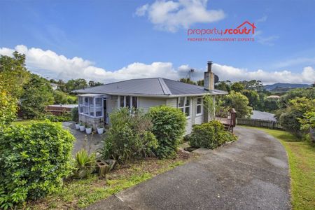Three Bedroom Family Home - Photo 5