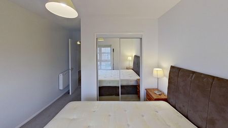 2 bedroom apartment to rent - Photo 4