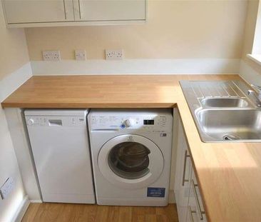 Loch Awe, St Leonards, East Kilbride, G74 - Photo 6