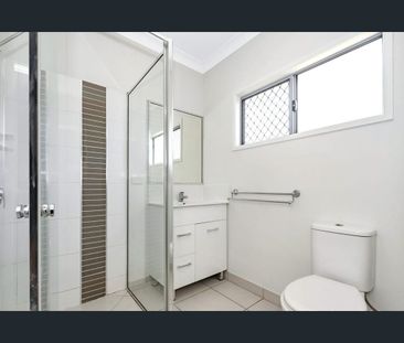 STUNNING 3 BEDROOM HOME IN COSGROVE! - Photo 6