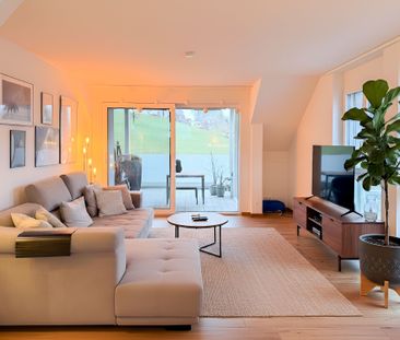 Generous penthouse apartment with its own attic and beautiful views - Photo 3