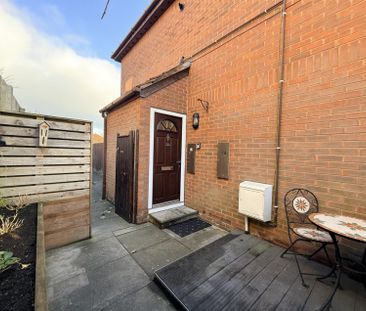 Whitby Avenue, York - Photo 5